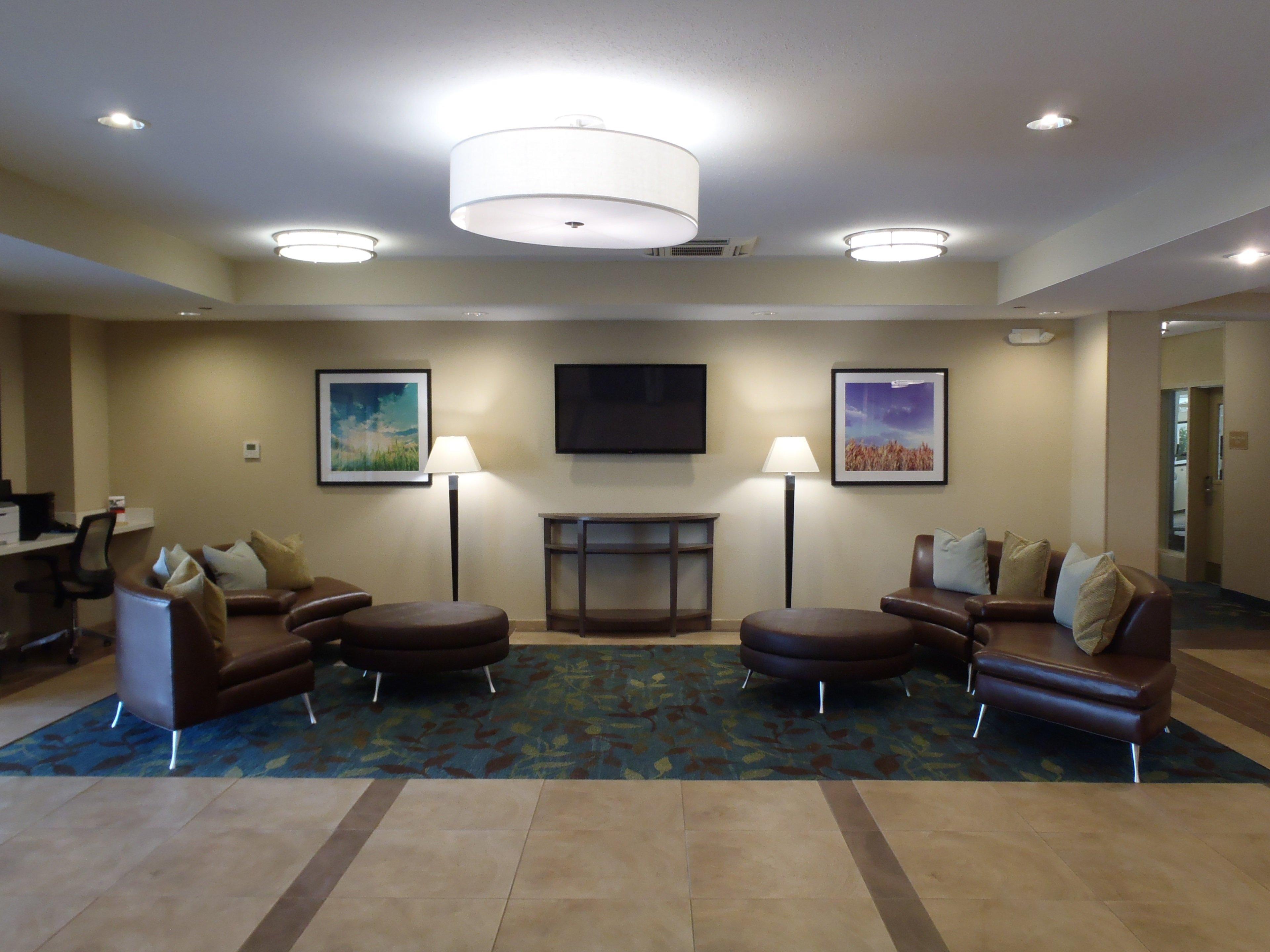 Candlewood Suites Philadelphia - Airport Area By Ihg Chester Bagian luar foto