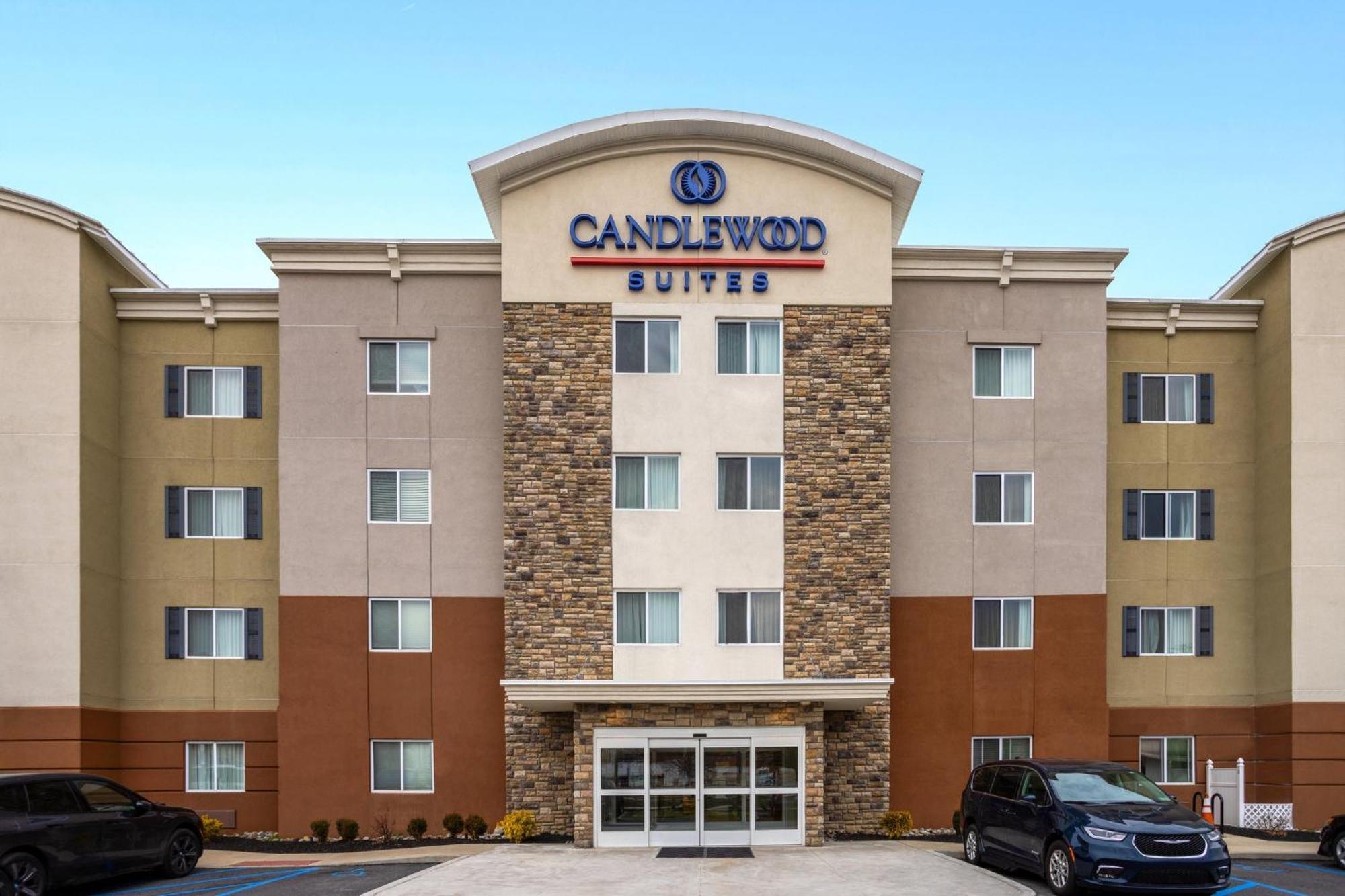 Candlewood Suites Philadelphia - Airport Area By Ihg Chester Bagian luar foto